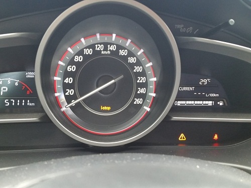 Báo lỗi đèn i-stop nhấp nháy màu vàng